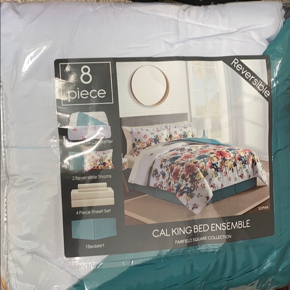 Cal King Bed Ensemble